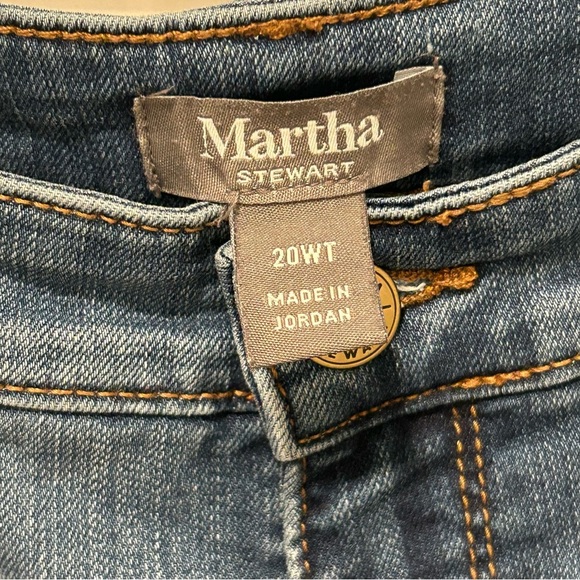 Martha Stewart Women’s Patchwork skinny jeans Size 20W, Medium Blue Denim - Picture 5 of 9